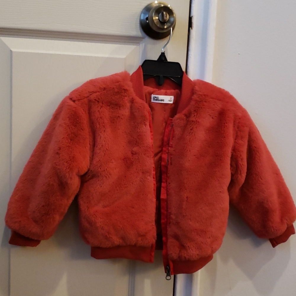 Red faux fur bomber 2T jacket NWOT epic threads - Picture 1 of 3